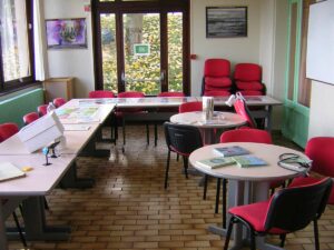 Salle de Travail | Le Logis d'En-Haut