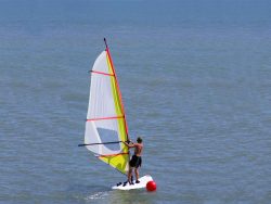 Planche à Voile | Base nautique Le Vézenay | Malbuisson